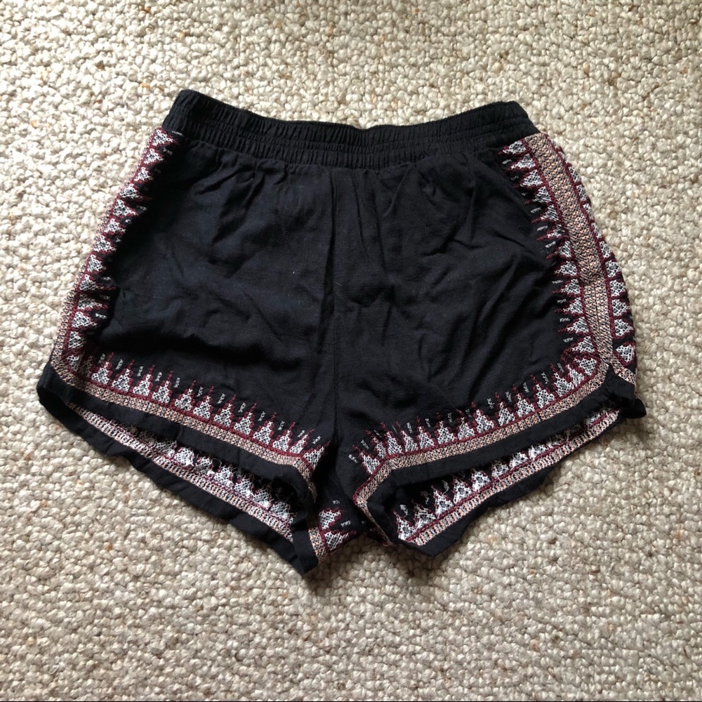 ABERCROMBIE WOVEN SHORTS SIZE SMALL